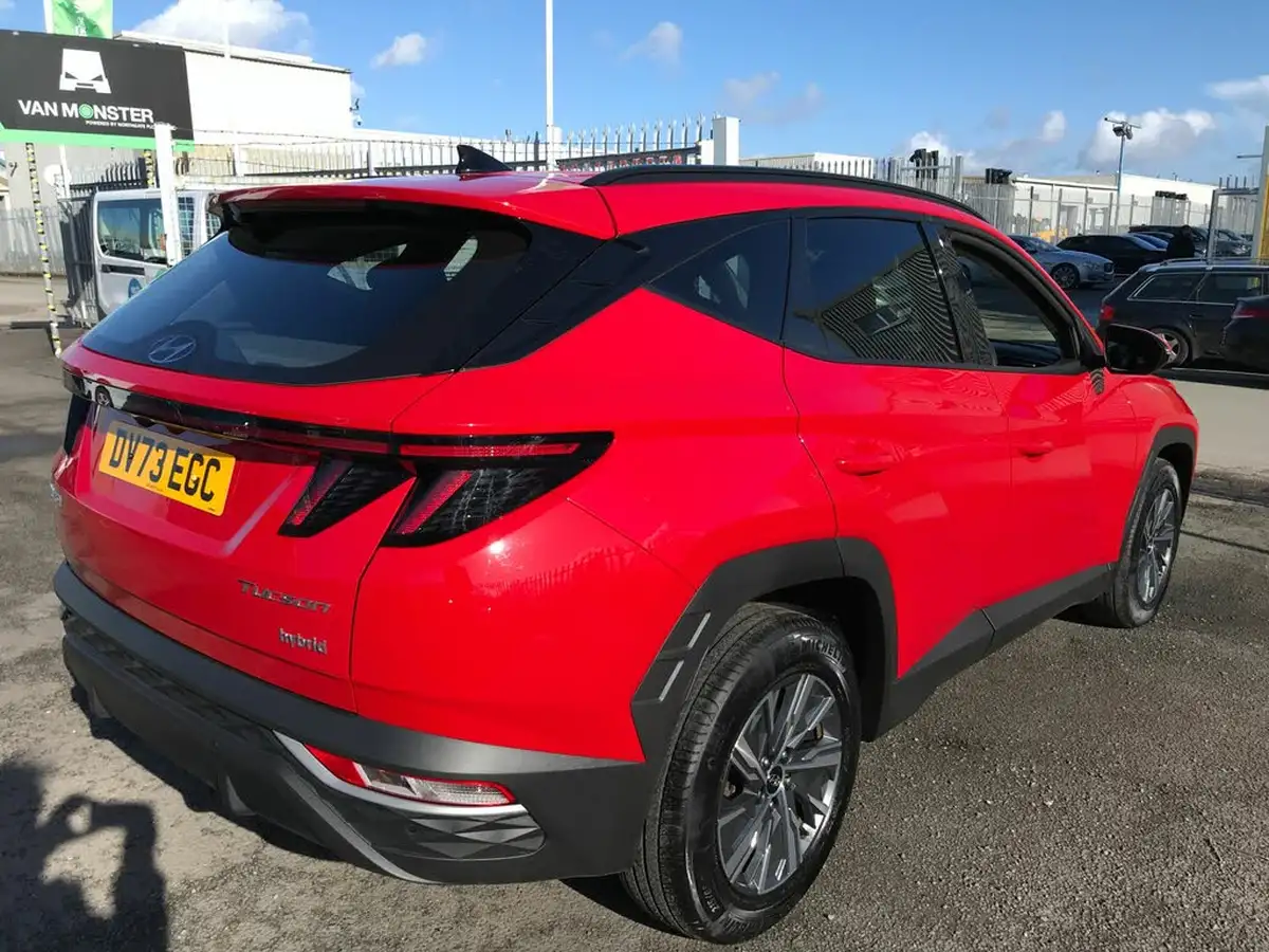 2023-hyundai-tucson-16-t-gdi-se-connect-230ps-hybrid-auto-big-6