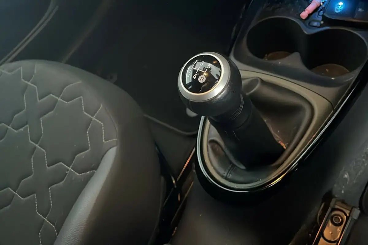 2023-toyota-aygo-x-10-vvt-i-exclusive-big-11