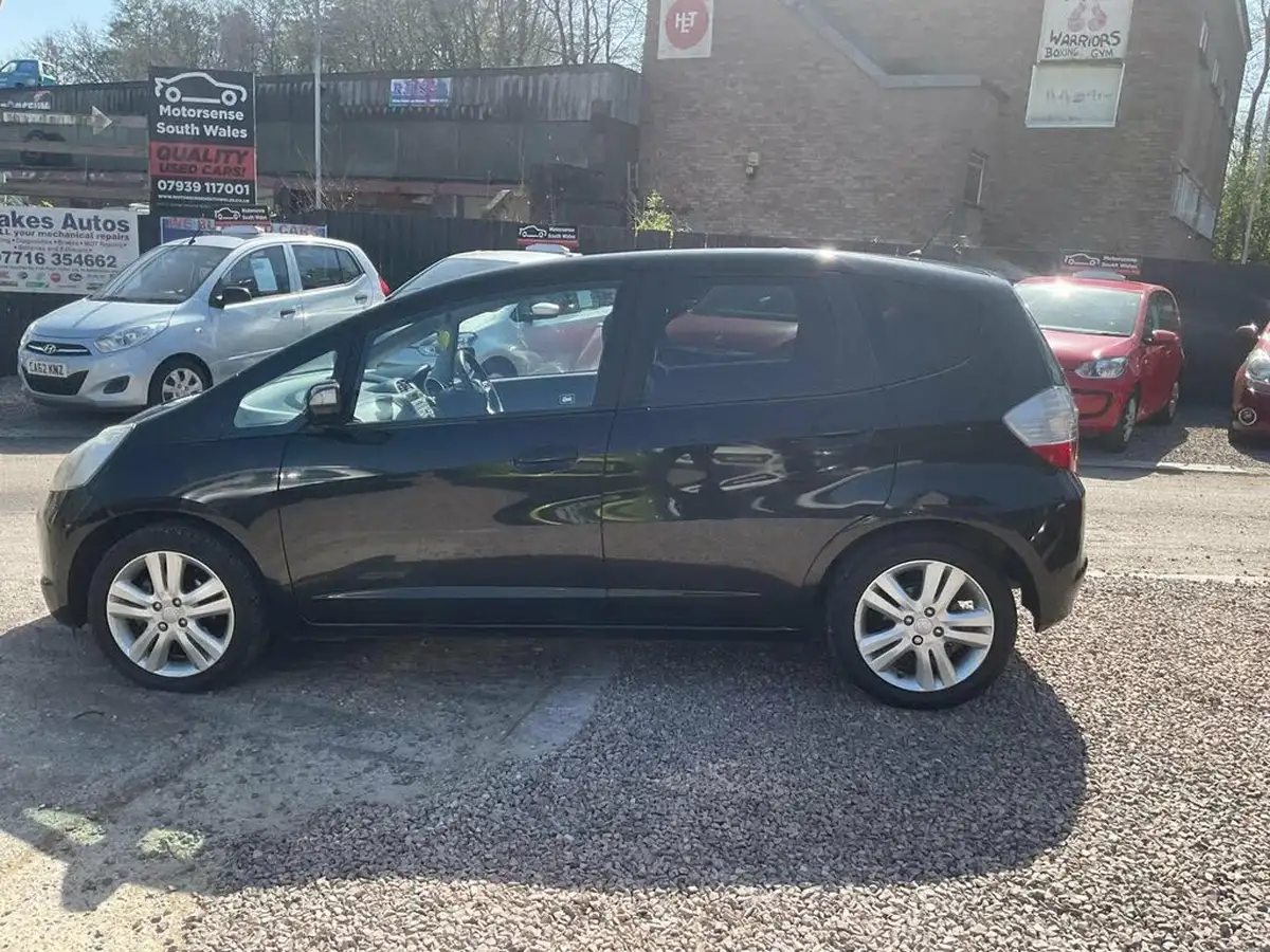 2010-honda-jazz-14-ex-big-78