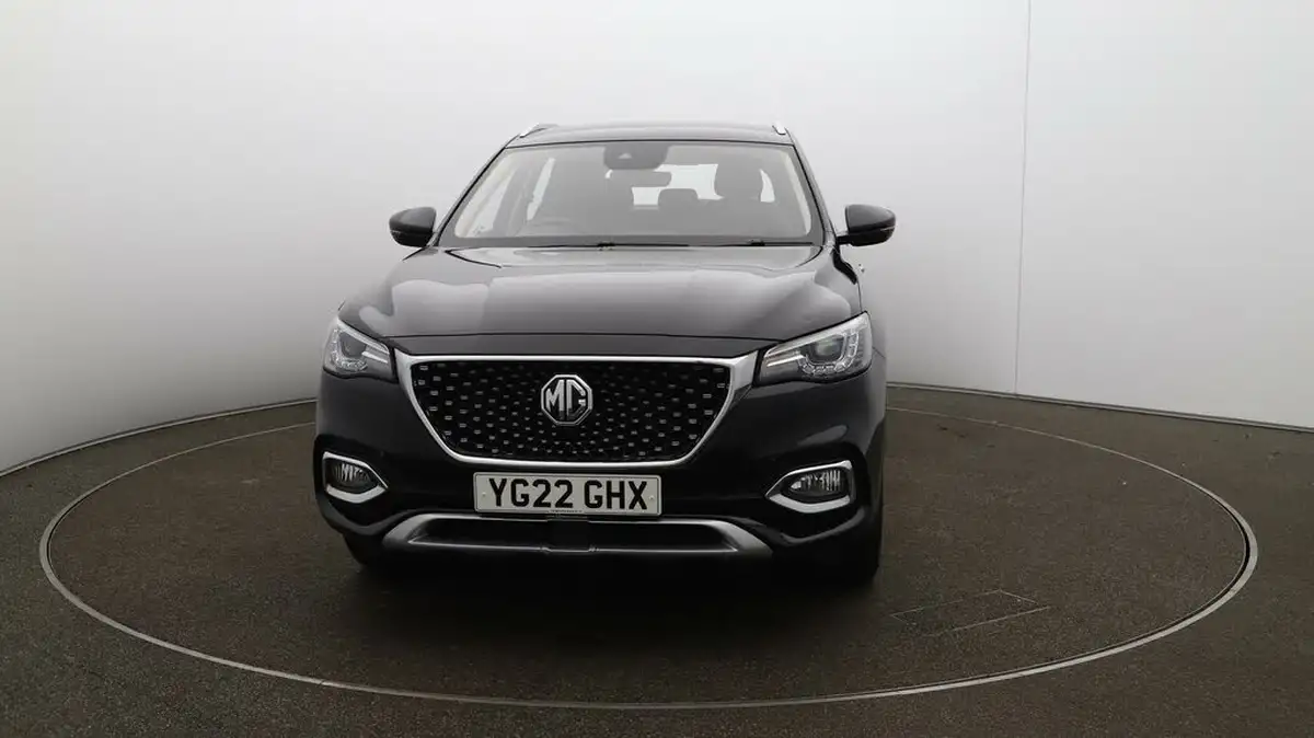 2022-mg-hs-15t-gdi-excite-162ps-big-30