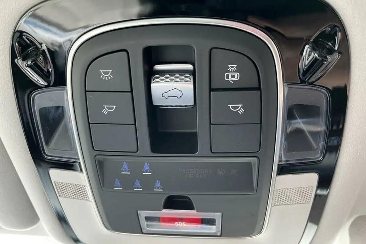 2023-hyundai-santa-fe-16-t-gdi-ultimate-265ps-4wd-phev-big-36