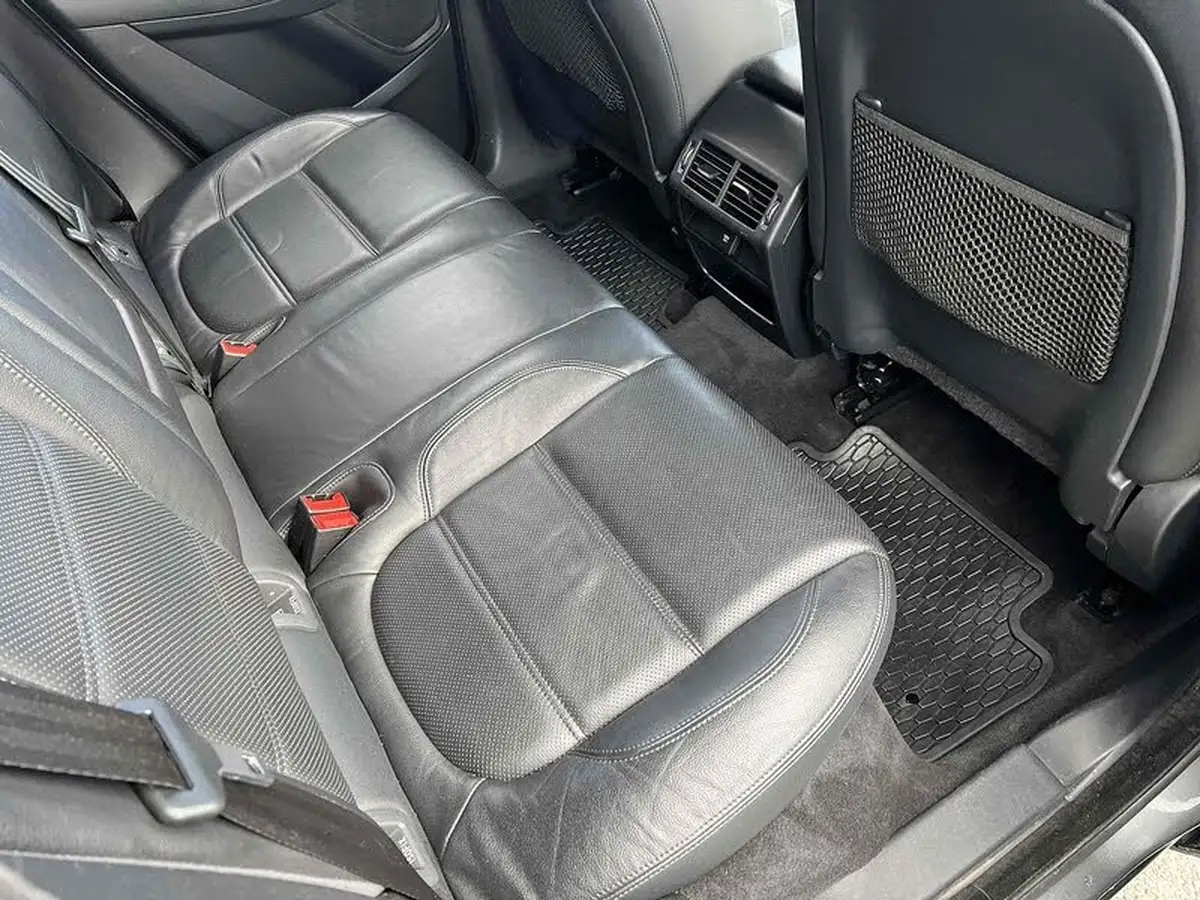 2018-jaguar-e-pace-20-i4-s-ss-big-34
