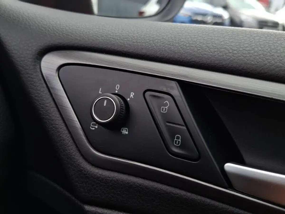 2019-volkswagen-golf-15-tsi-match-edition-150ps-hatchback-big-15