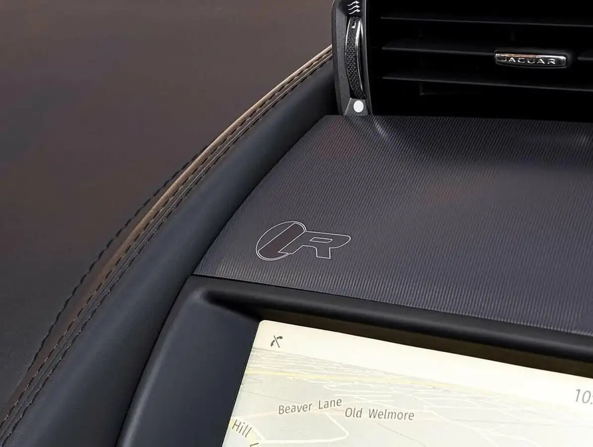 2022-jaguar-f-type-50-v8-p575-r-convertible-big-40