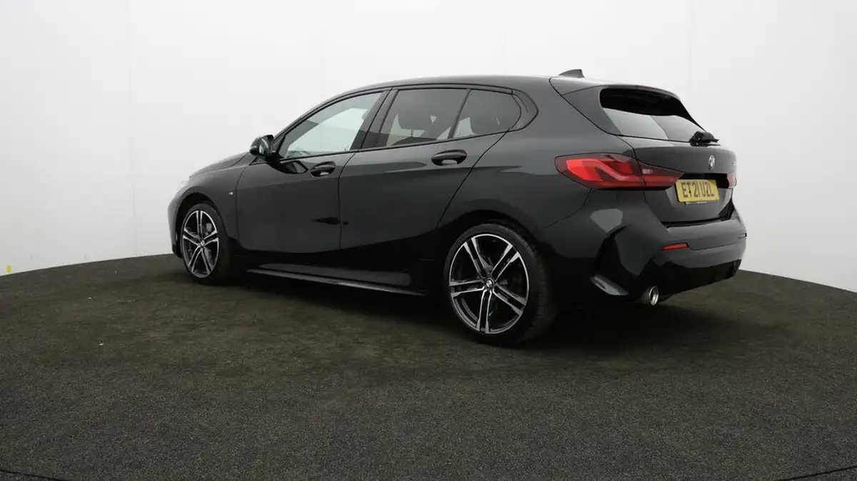 2021-bmw-1-series-15-118i-m-sport-lcp-dct-big-67