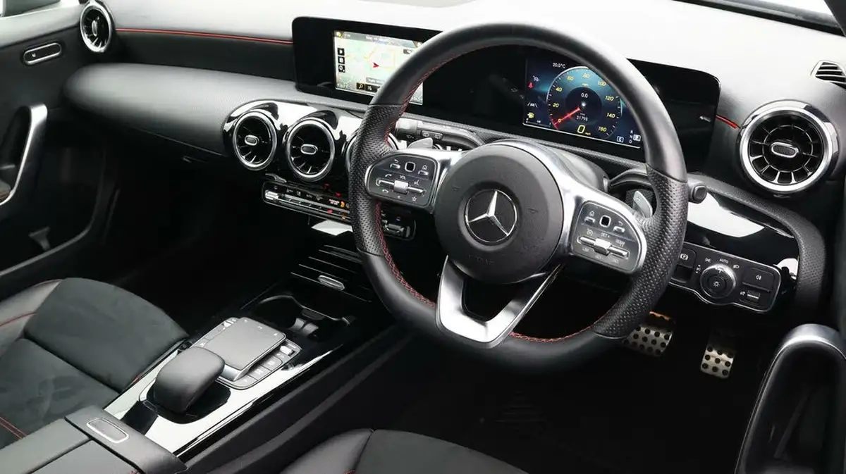 2021-mercedes-benz-a-class-13-a200-amg-line-hatchback-5d-7g-dct-big-8