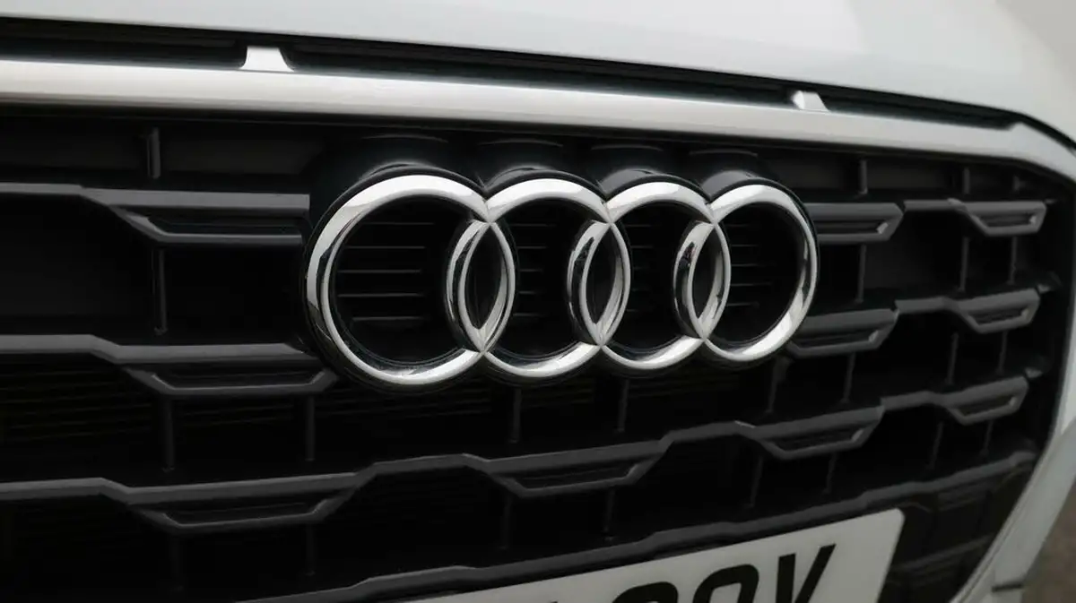 2022-audi-q2-15-35-tfsi-sport-big-23