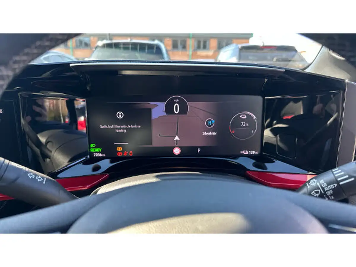 2023-vauxhall-mokka-e-gs-big-17