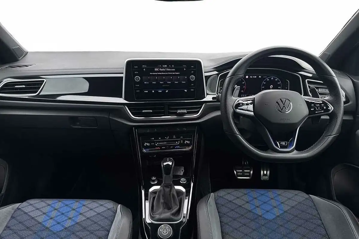 2022-volkswagen-t-roc-20-tsi-r-big-9