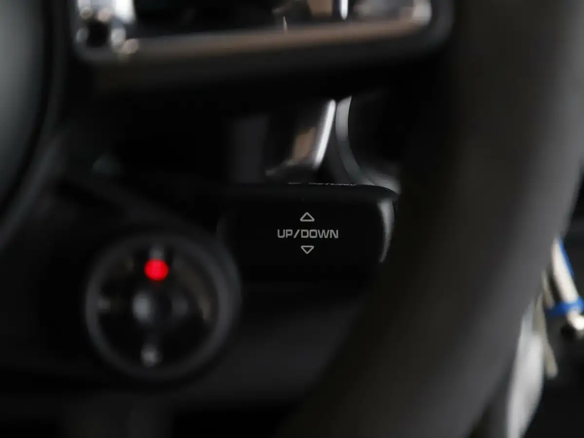 2018-porsche-911-30-carrera-gts-coupe-pdk-big-25