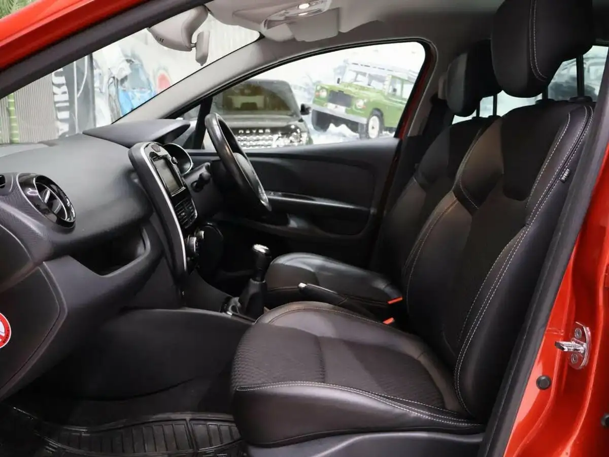 2018-renault-clio-09-tce-gt-line-big-15