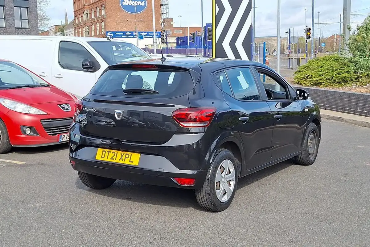 2021-dacia-sandero-10-tce-essential-90bhp-big-17
