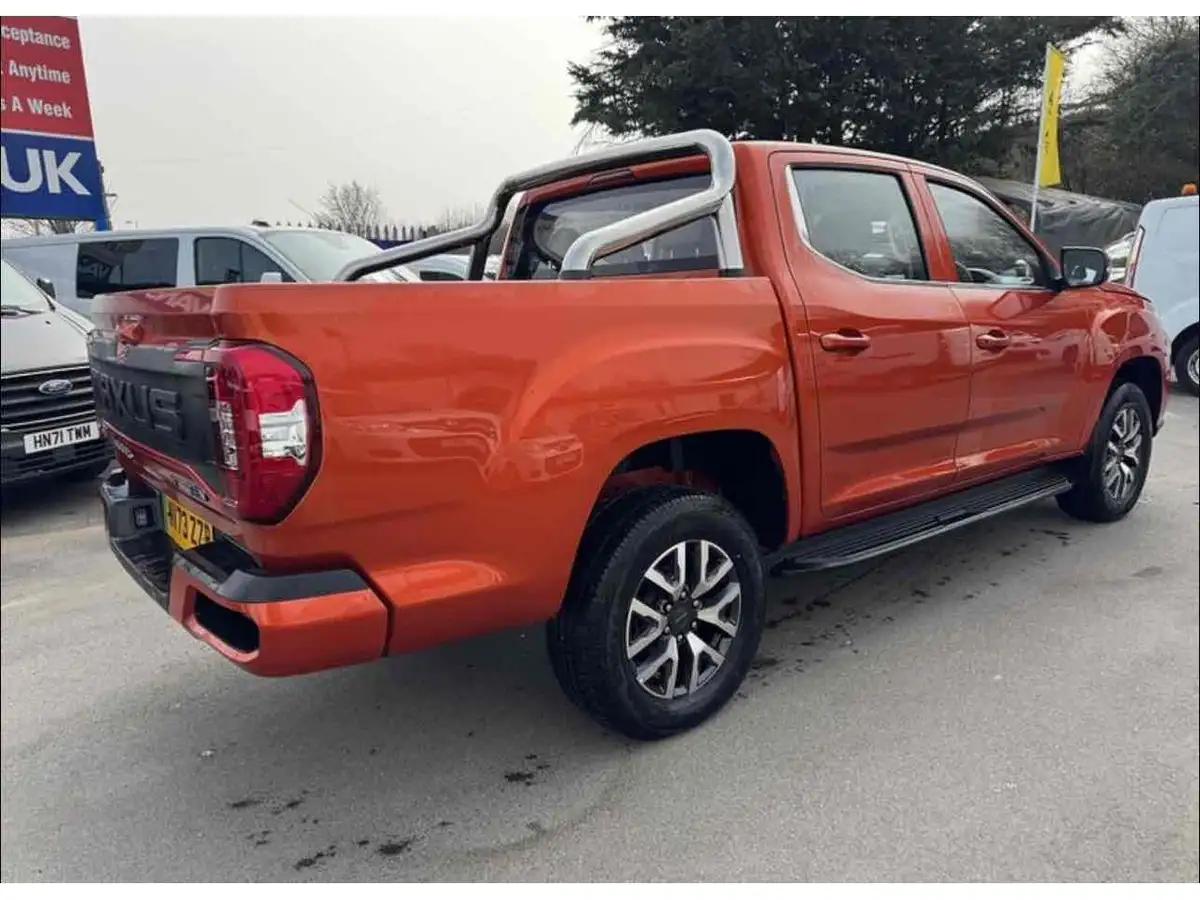 2023-maxus-t90ev-e-8855kwh-big-2