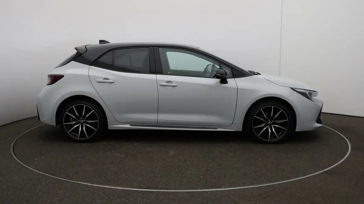 2023-toyota-corolla-18-vvt-i-gr-sport-138bhp-hatchback-big-42