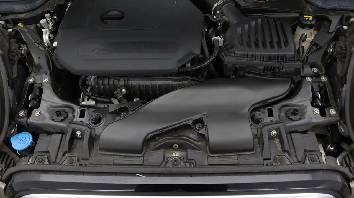 2022-mini-cooper-15-cooper-classic-hatchback-5d-big-19