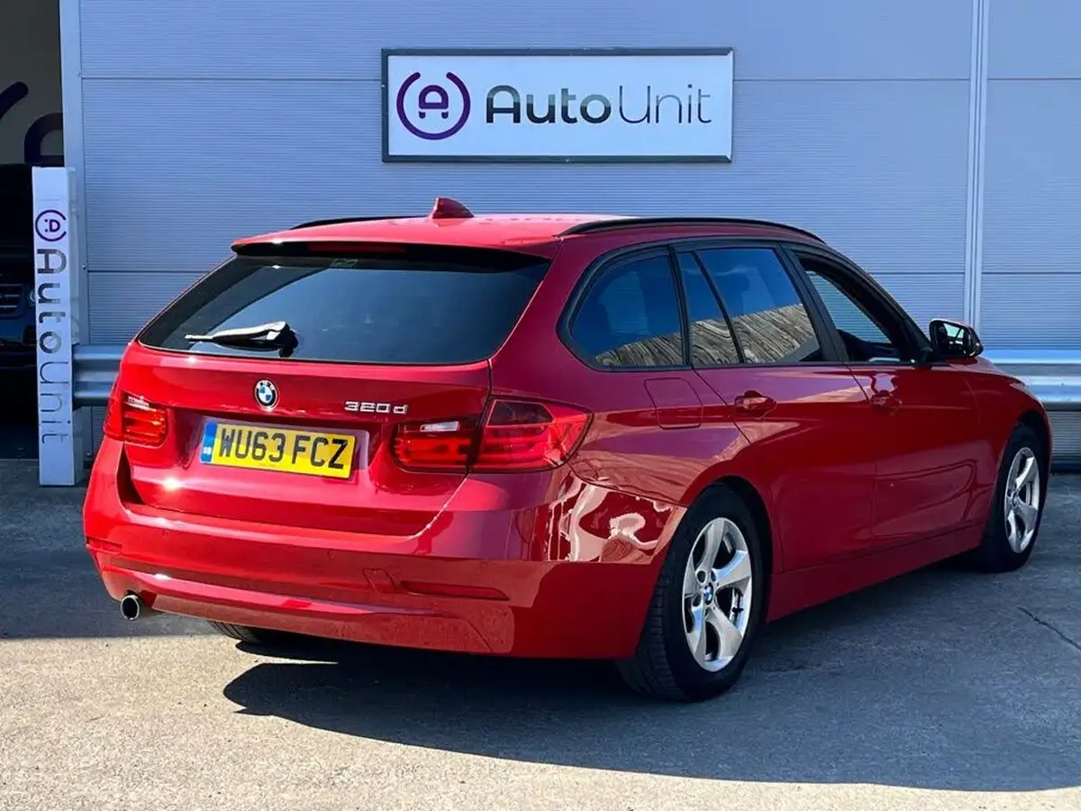 2013-bmw-3-series-20td-320d-efficientdynamics-163bhp-efficientdynamics-blueperformance-ss-touring-5d-auto-big-5