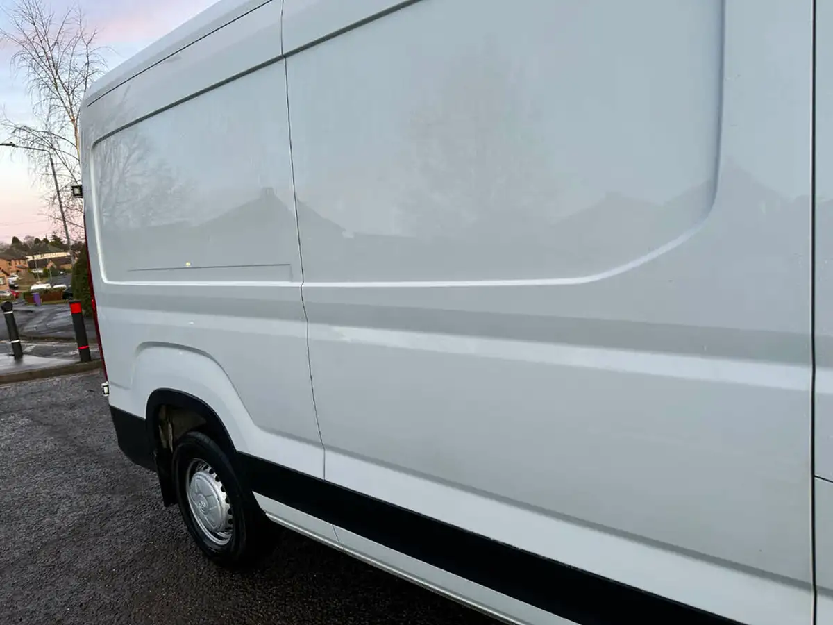 2023-maxus-deliver-9-big-11