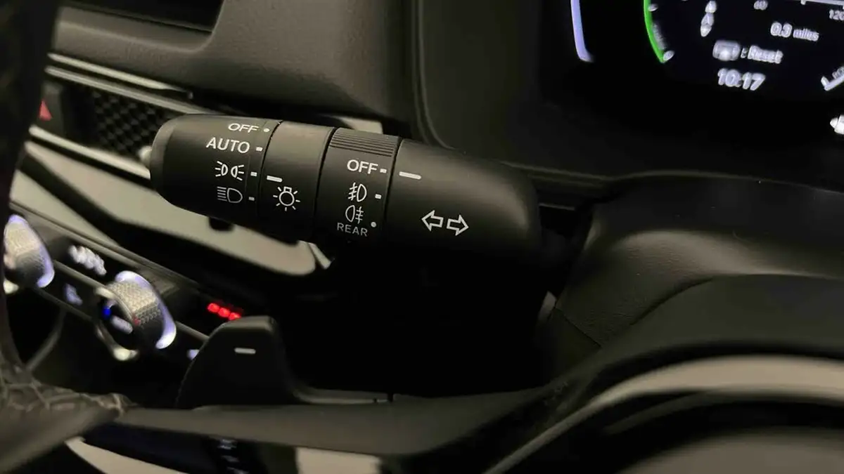 2023-honda-civic-20-i-mmd-sport-big-35