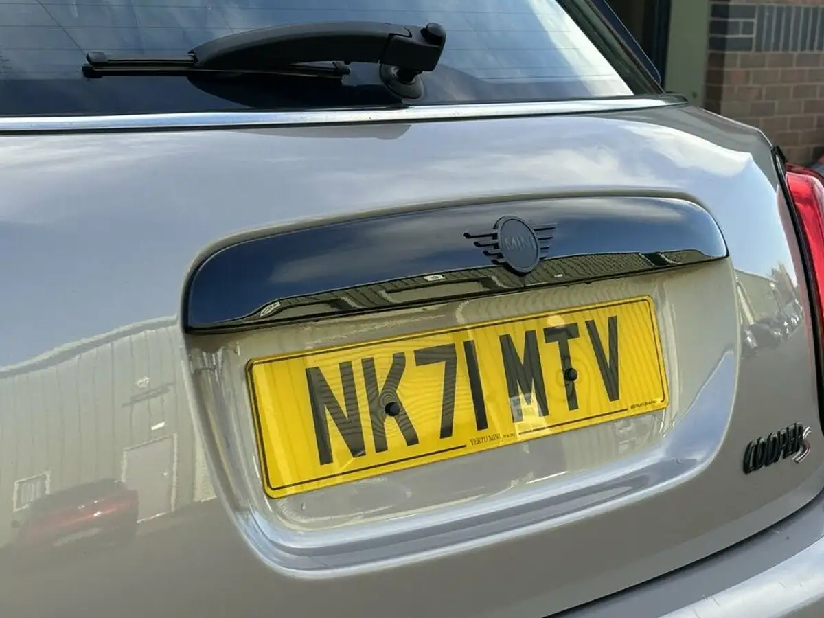 2021-mini-cooper-20-cooper-s-sport-hatchback-5d-auto-big-47