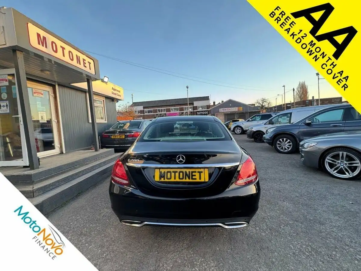2014-mercedes-benz-c-class-20-c200-sport-saloon-4d-big-21