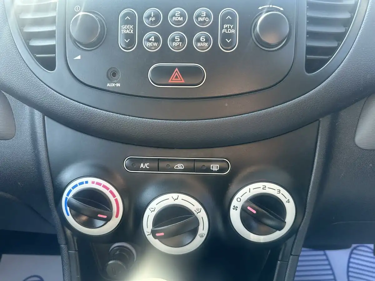 2008-hyundai-i10-11-comfort-auto-big-30