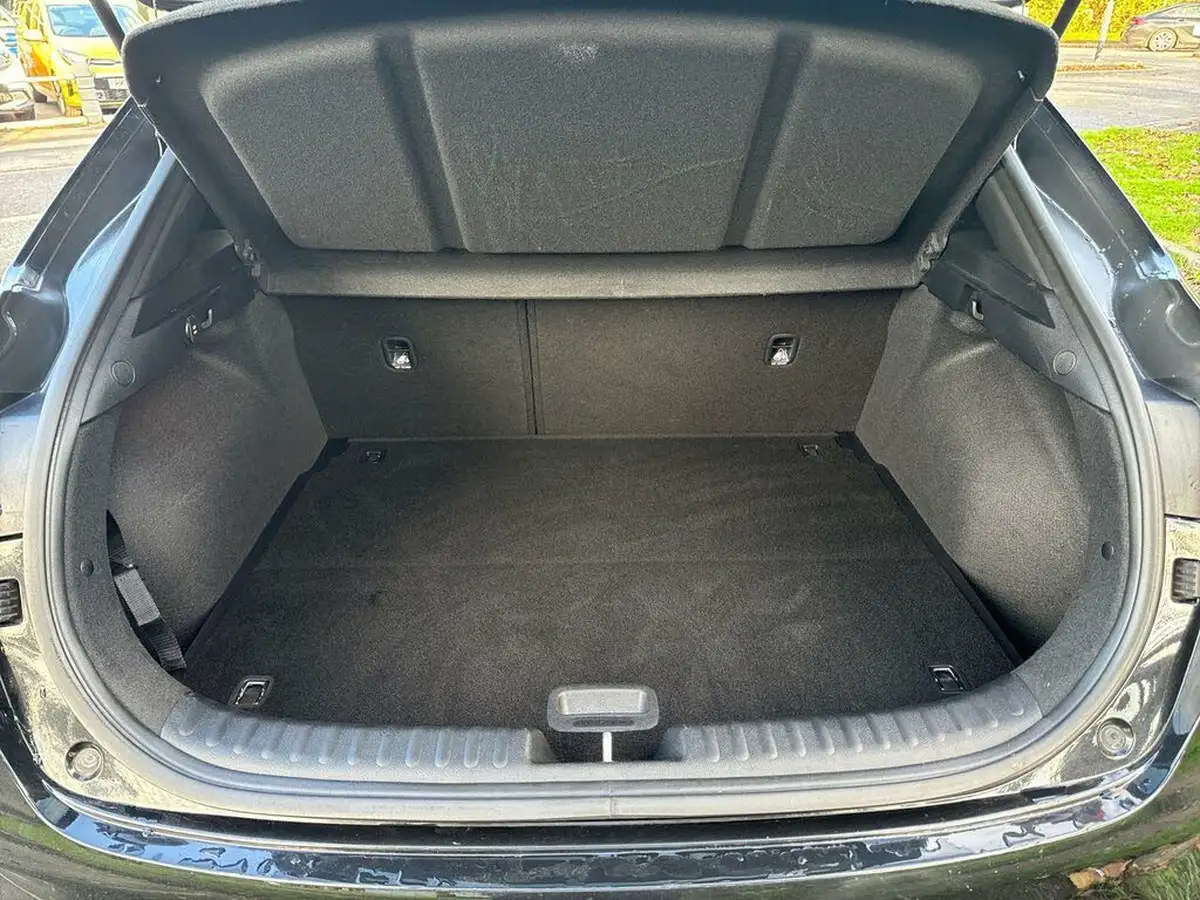 2024-kia-xceed-15-t-gdi-3-158bhp-big-10