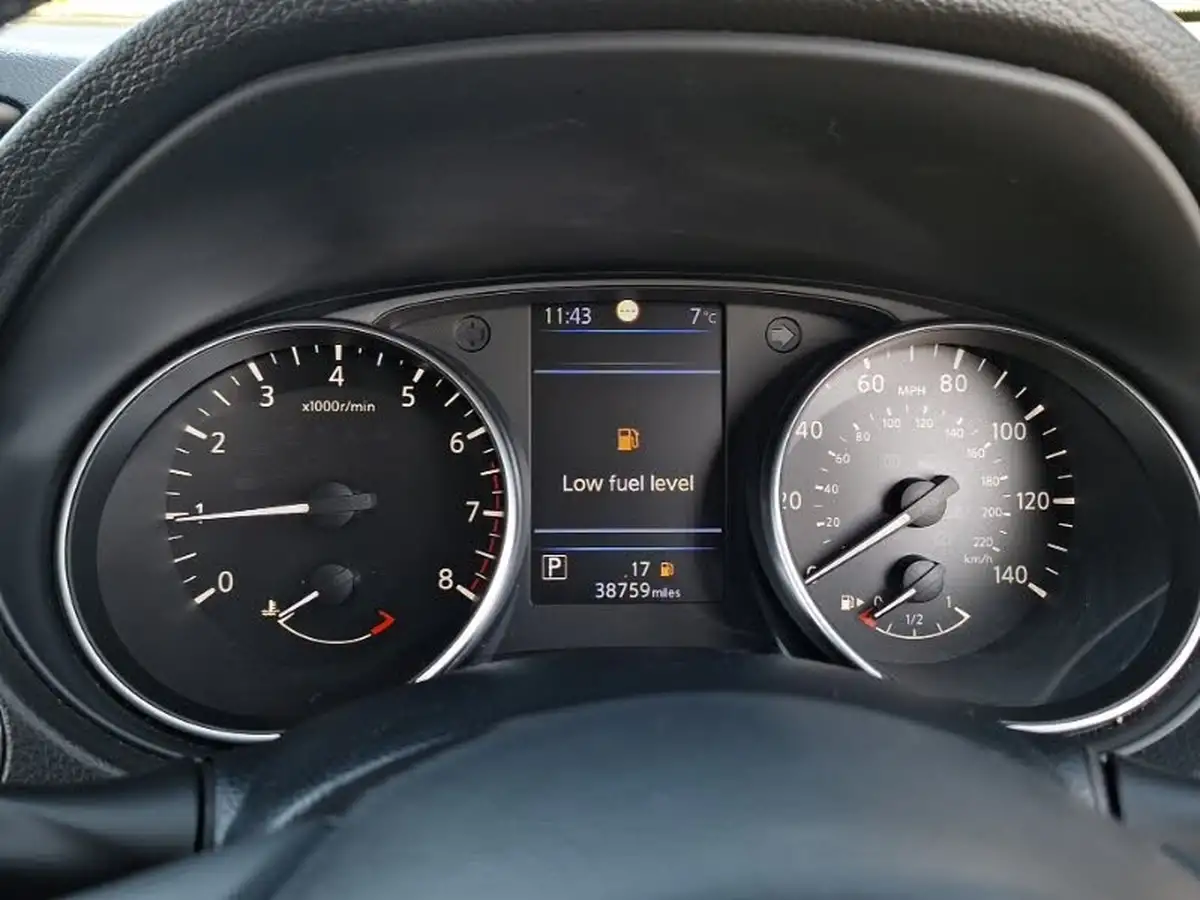 2020-nissan-qashqai-13-dig-t-tekna-160ps-dct-big-10