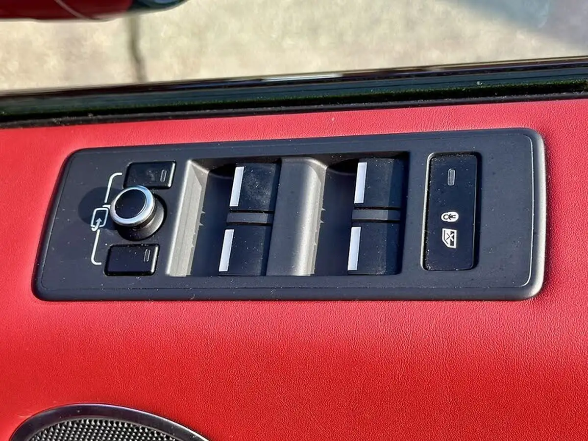 2015-land-rover-range-rover-sport-30-sd-v6-hse-dynamic-292ps-4x4-big-21