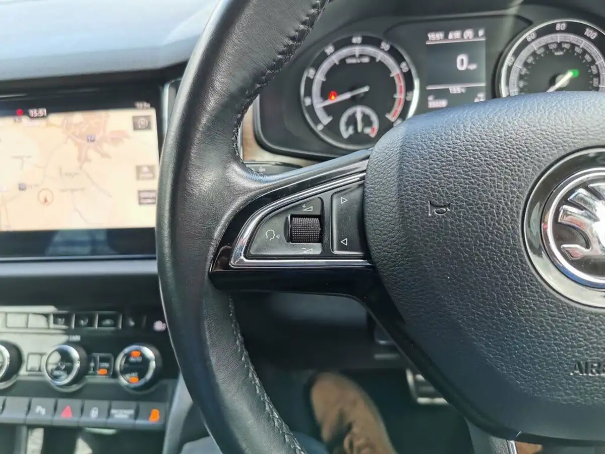 2017-skoda-kodiaq-20-tsi-scout-big-56