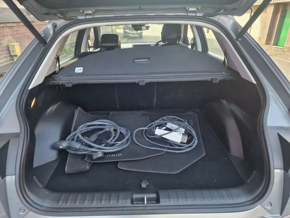 2021-hyundai-ioniq-5-e-premium-170ps-58kwh-rwd-big-27