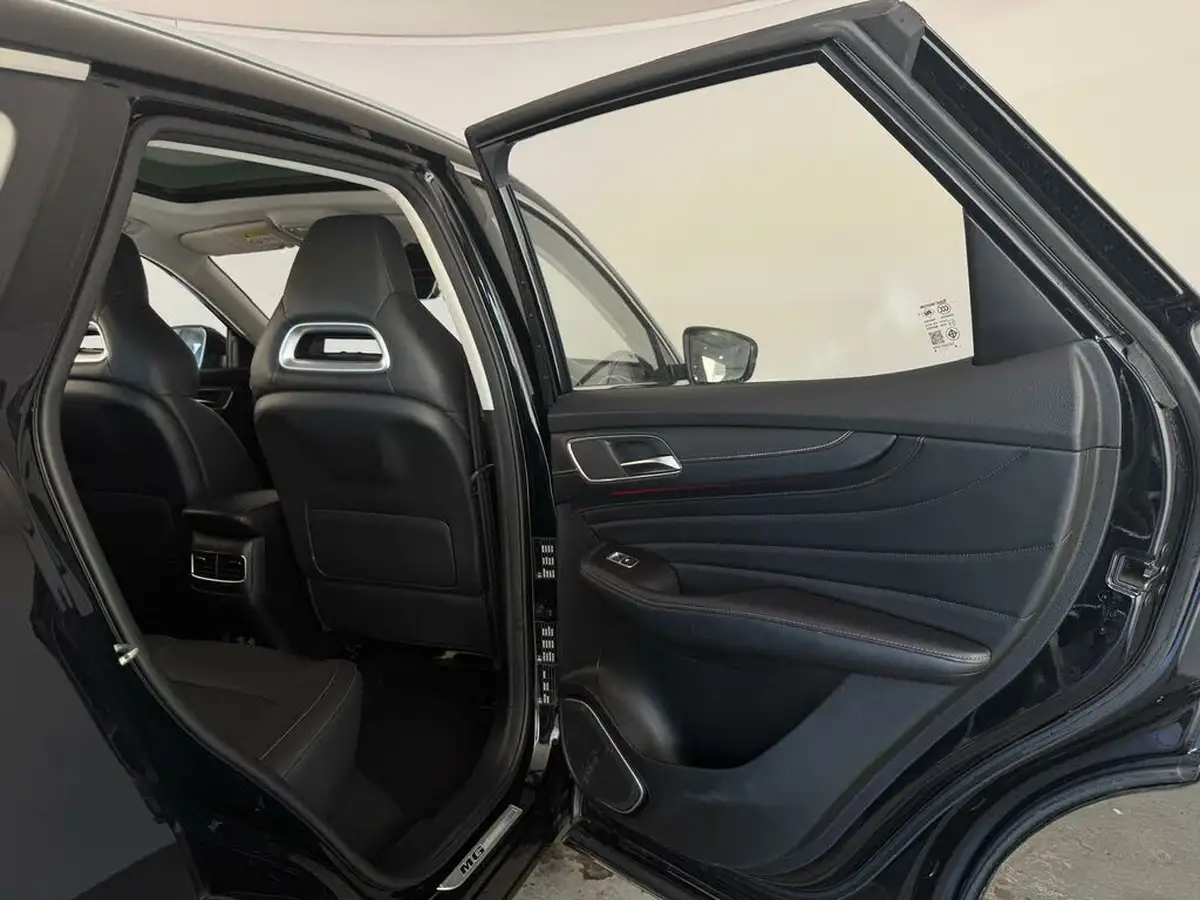 2022-mg-hs-15t-gdi-exclusive-258ps-plug-in-hybrid-auto-big-27