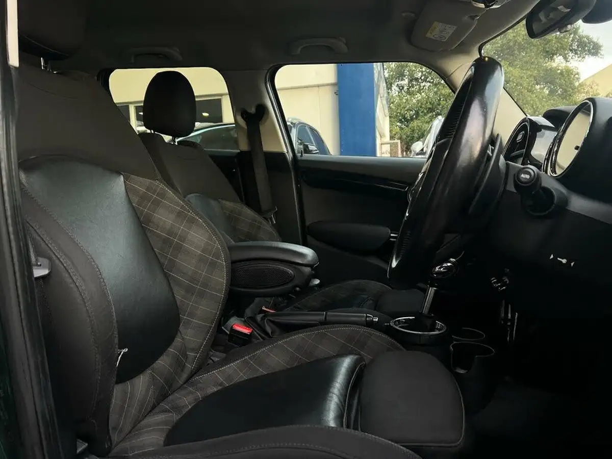 2015-mini-cooper-20-cooper-s-5d-sport-auto-big-6