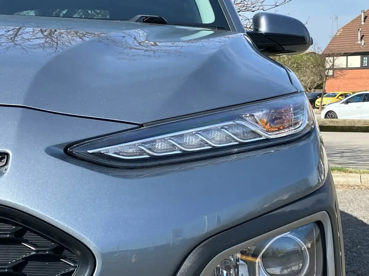2020-hyundai-kona-10-t-gdi-play-big-12