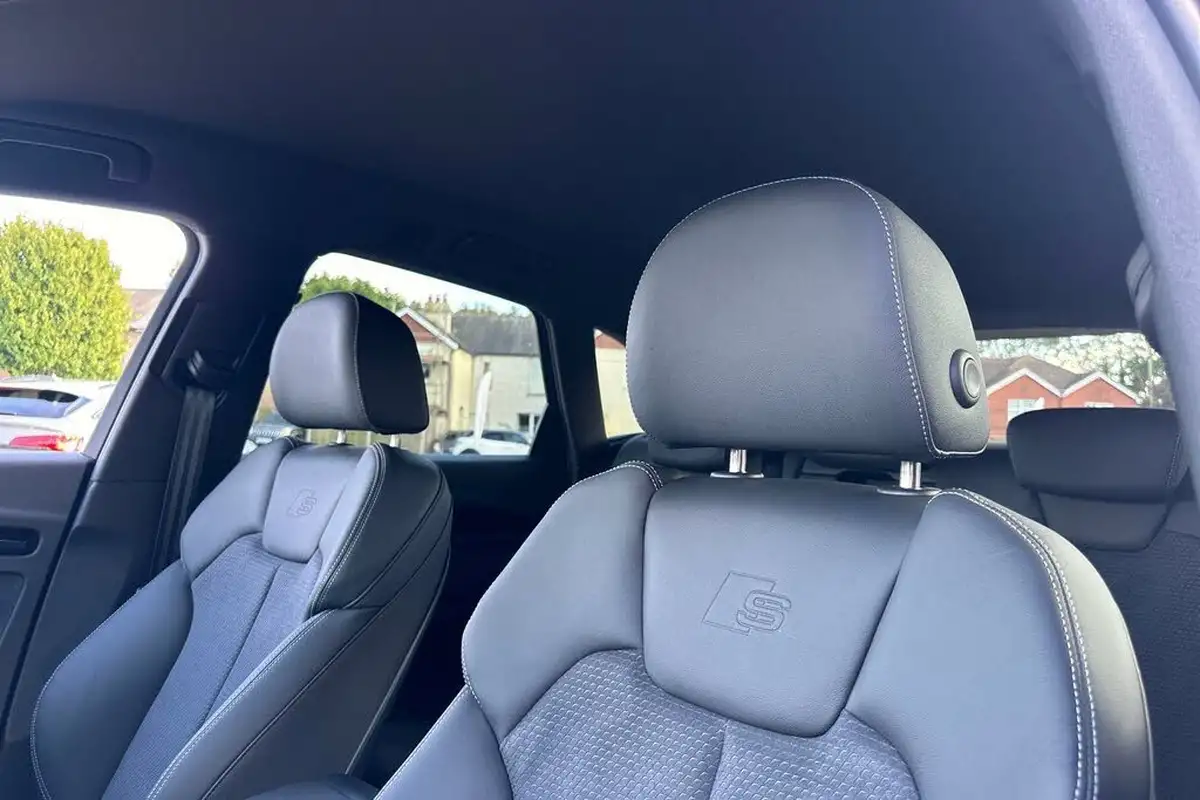 2024-audi-q5-20-tdi-s-line-big-39
