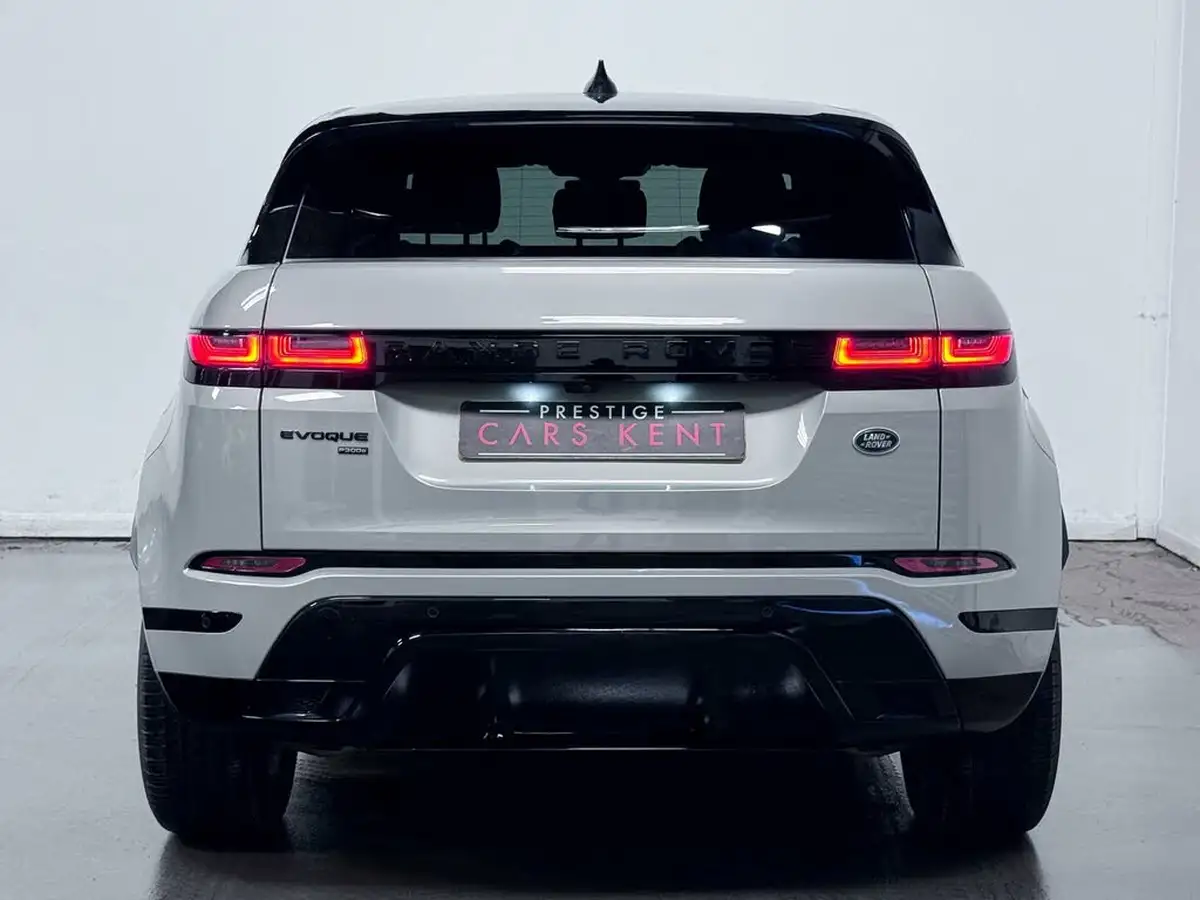 2022-land-rover-range-rover-evoque-15-p300e-r-dynamic-se-big-5
