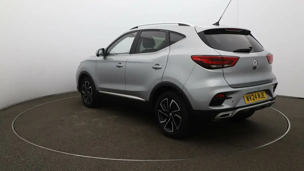 2024-mg-zs-suv-10t-gdi-exclusive-big-52