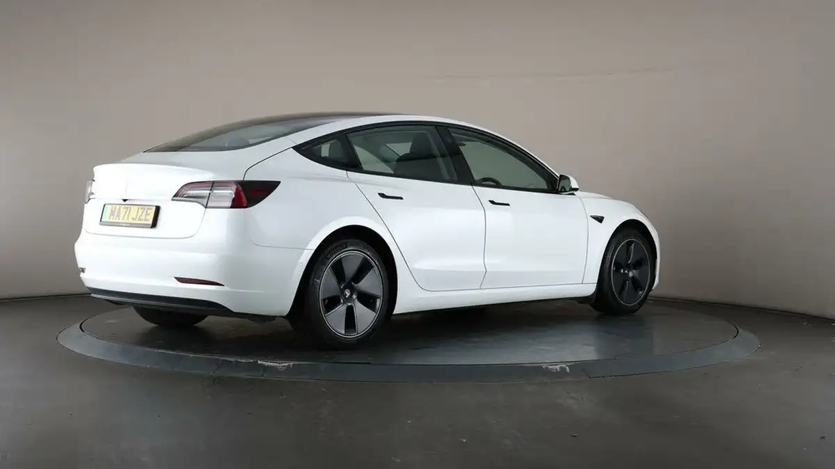 2021-tesla-model-3-e-standard-plus-big-58