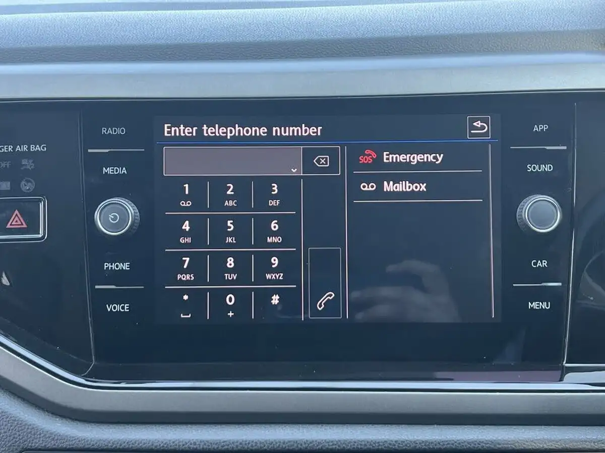 2018-volkswagen-polo-10-tsi-se-big-41