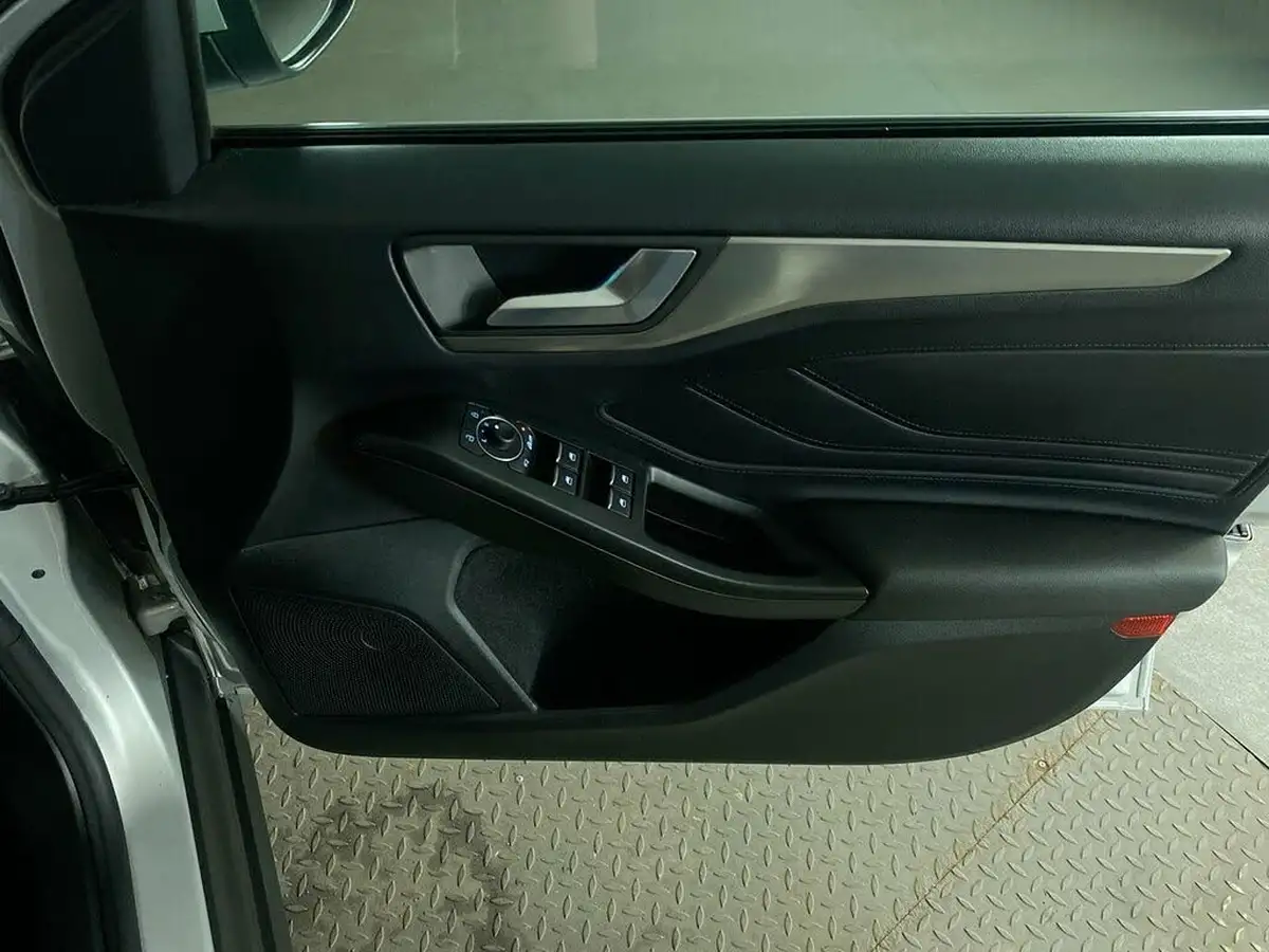 2021-ford-focus-10t-titanium-x-edition-155ps-hybrid-mhev-hatchback-big-26