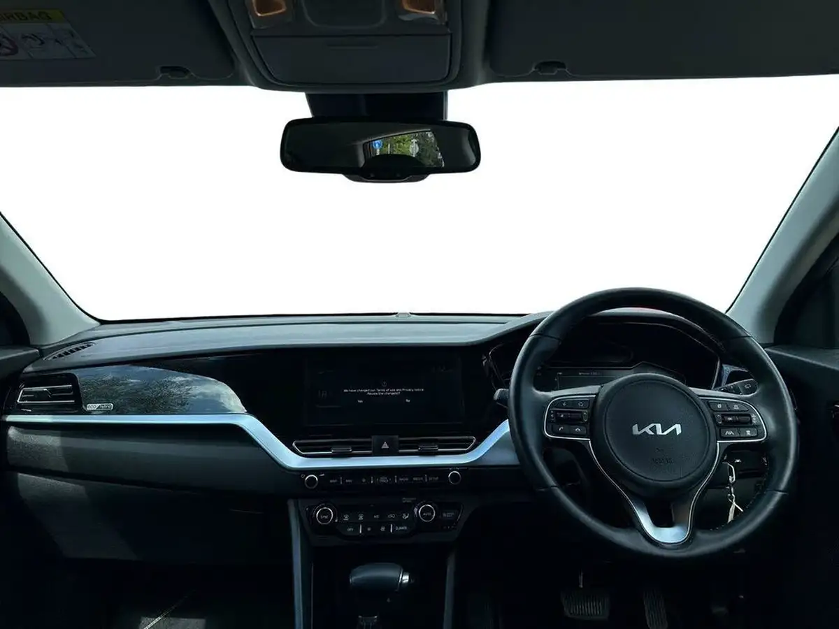 2022-kia-niro-16-gdi-3-156kwh-big-9