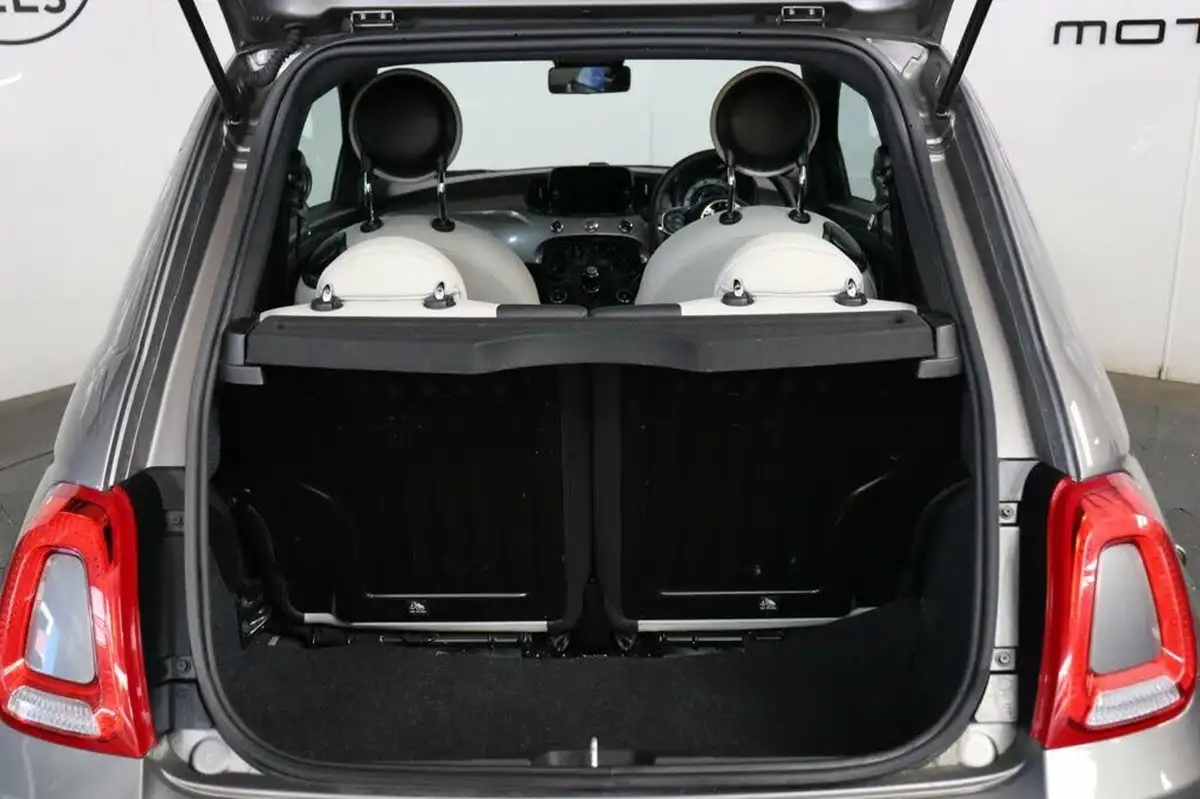 2022-fiat-500-10-dolcevita-big-16