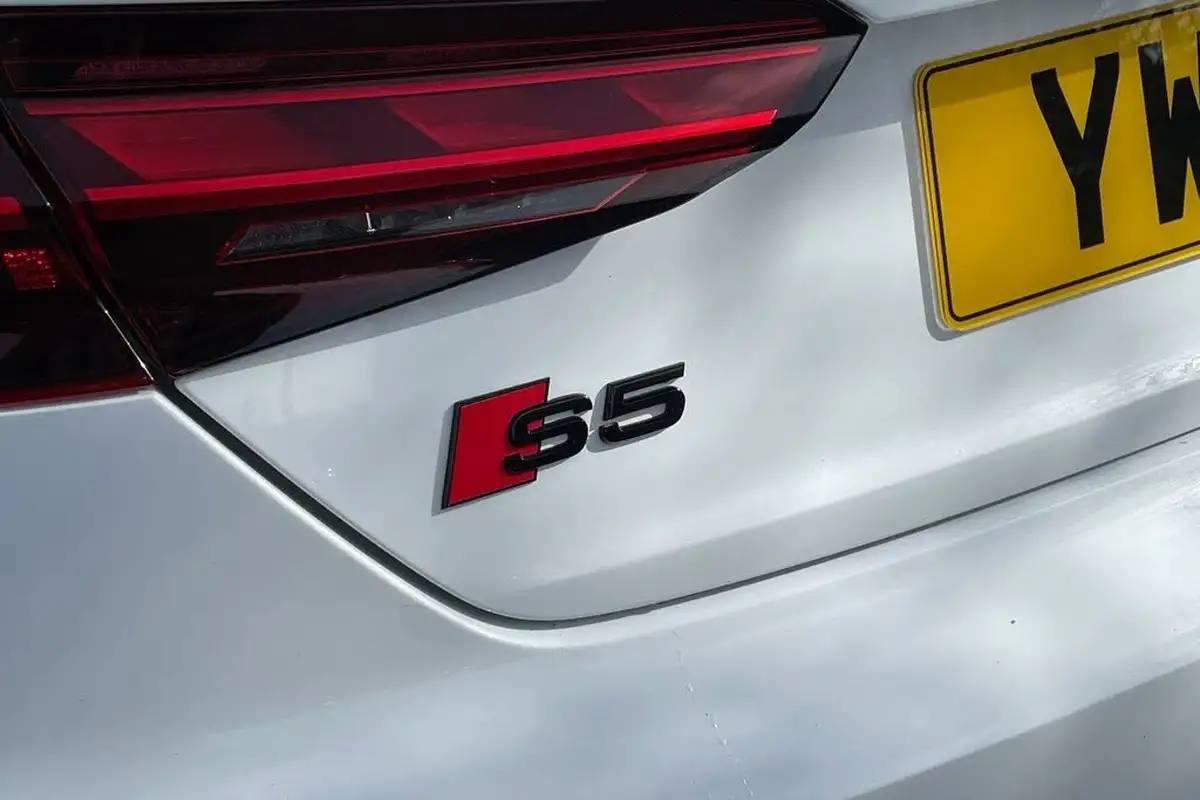 2022-audi-s5-30tdi-black-edition-sportback-5d-big-57