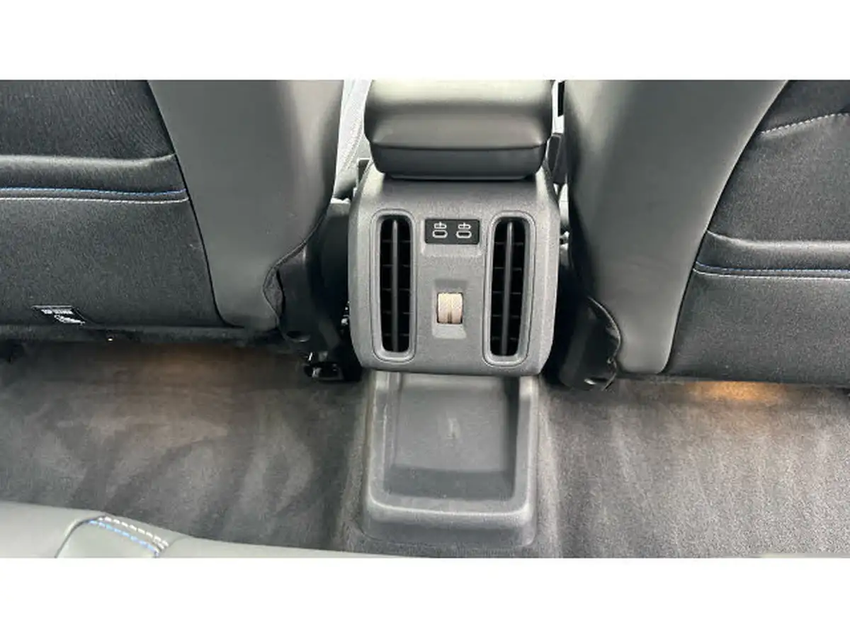 2024-mini-countryman-e-cooper-se-classic-big-43