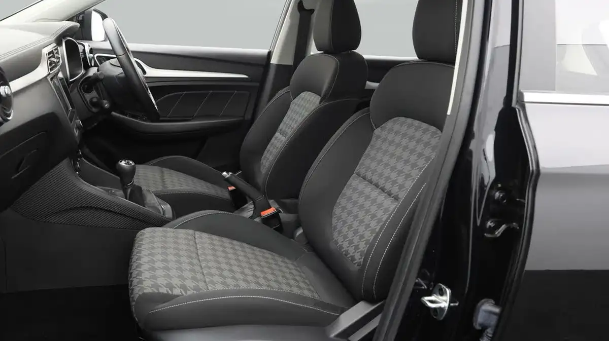 2020-mg-zs-suv-15-vti-tech-excite-106ps-big-13