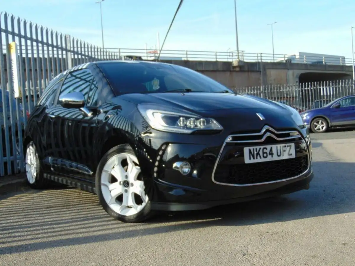 2014-citroen-ds3-16-dsport-plus-155ps-plus-big-19