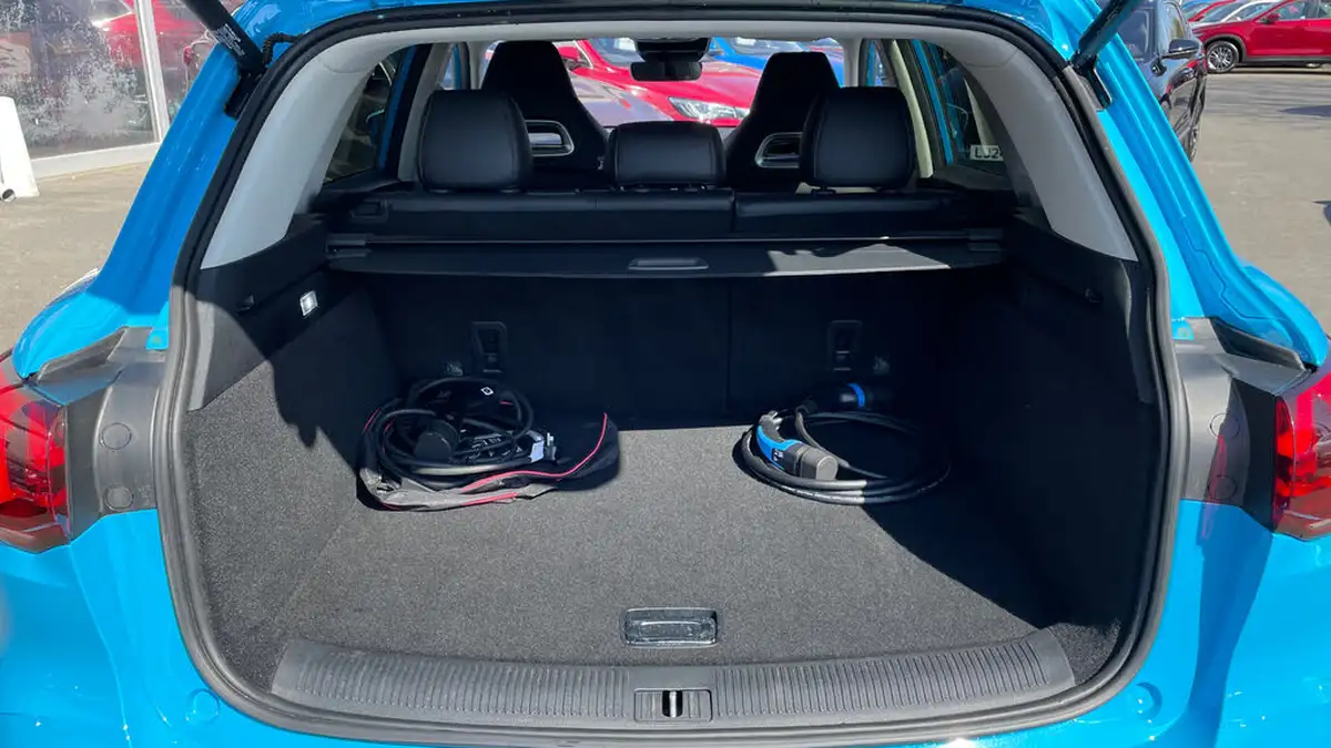 2023-mg-hs-15t-gdi-trophy-258ps-plug-in-hybrid-auto-big-14
