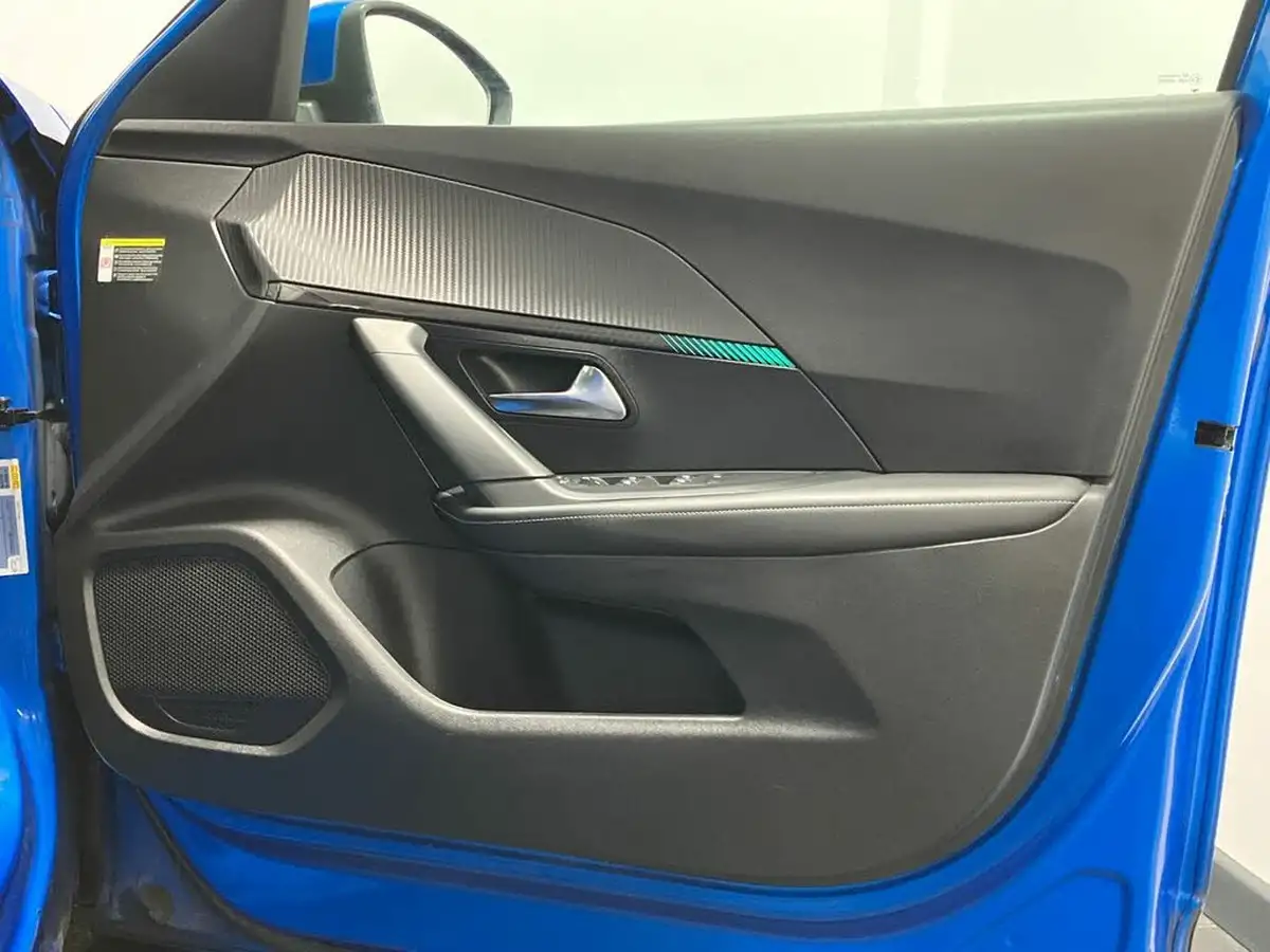 2021-peugeot-2008-suv-12-puretech-allure-premium-100bhp-big-23