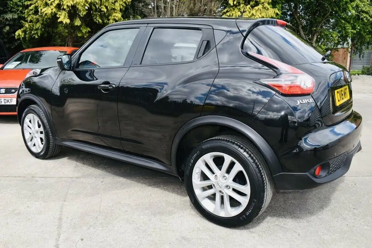 2016-nissan-juke-12-acenta-big-25