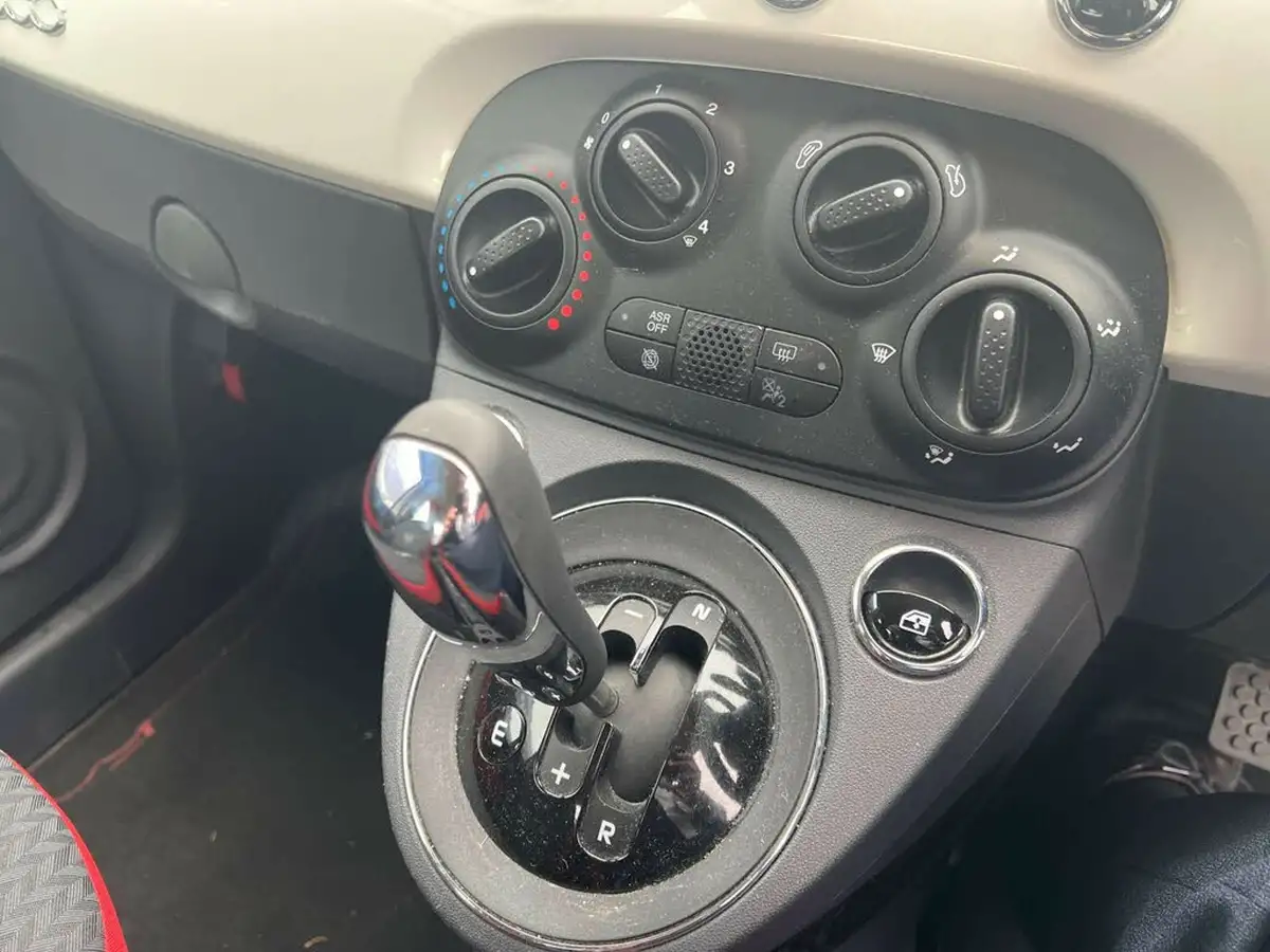 2016-fiat-500-12-pop-dualogic-big-16