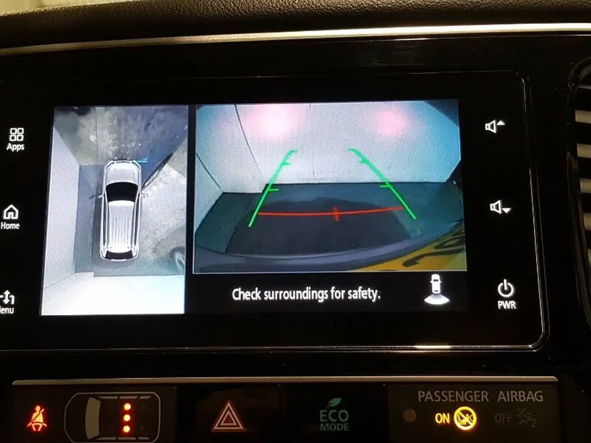 2018-mitsubishi-outlander-24-4h-phev-big-12